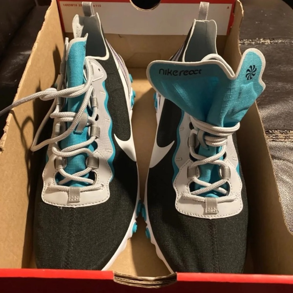 Nike React Element 55 SE Running Shoes (Brand New)